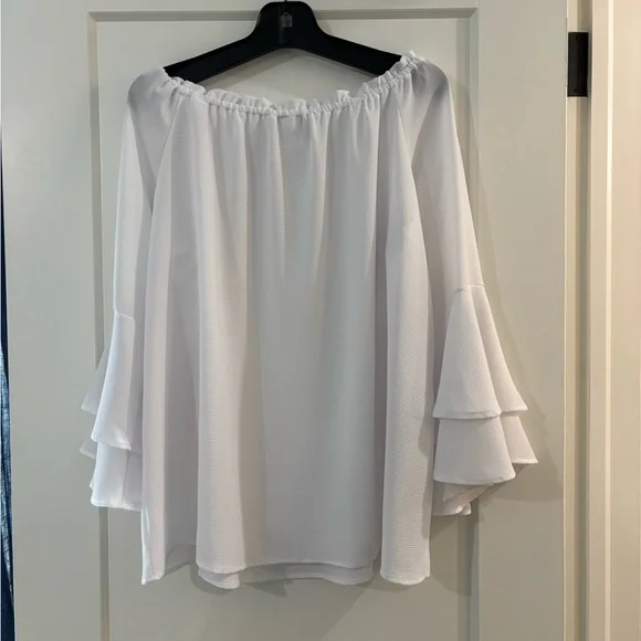 White Ruffle Sleeve Blouse - Picture 6 of 6